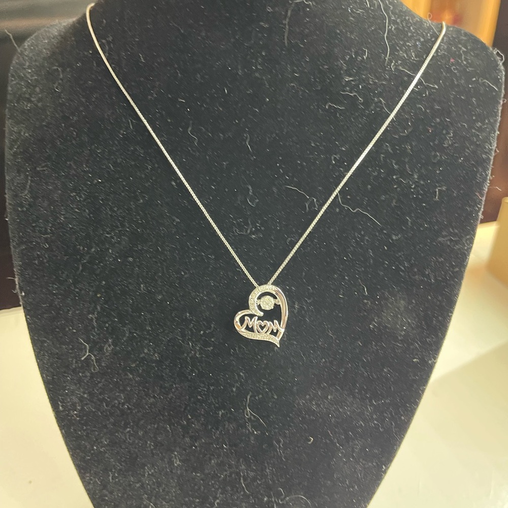 Sterling silver genuine diamond heart mom necklace